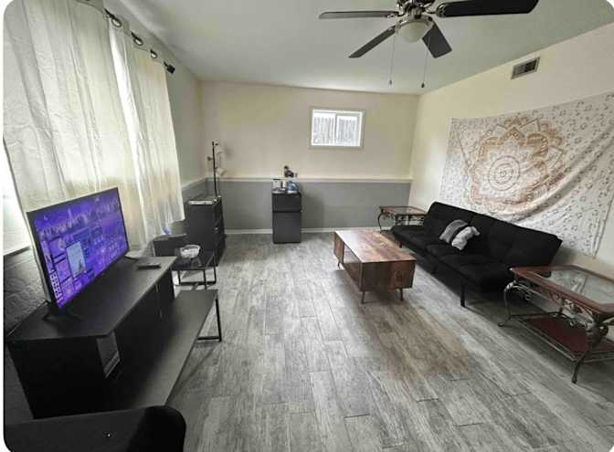 Jahaira's room