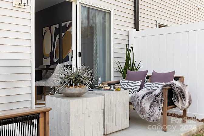 Alcove Rooms's room
