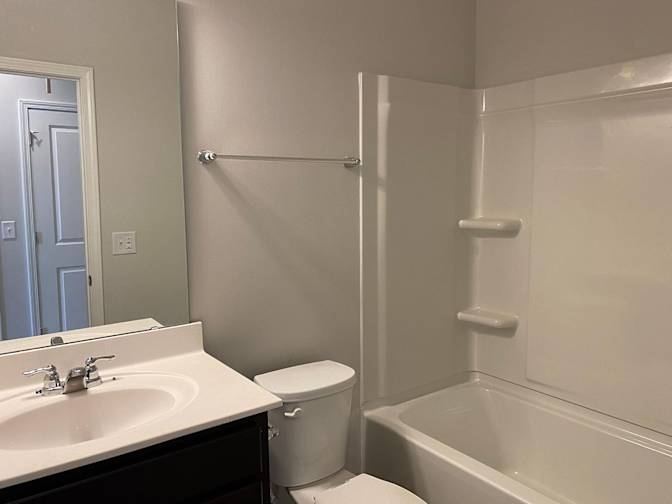 Alcove Rooms's room
