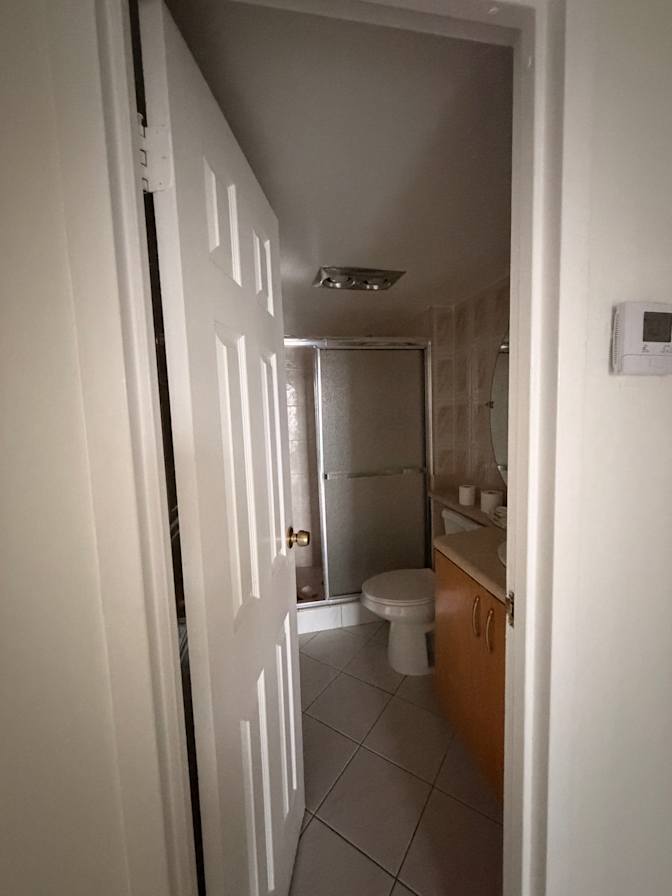 Laura Yama's room