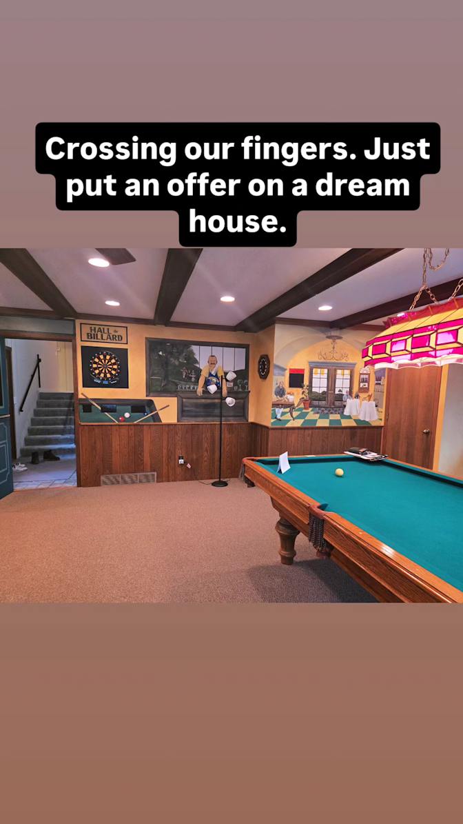 Cassaundra Henderson's room