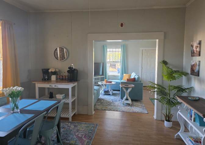 April Kathleen Hille's room