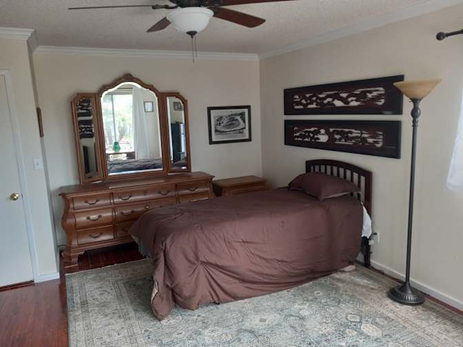 Scott's room