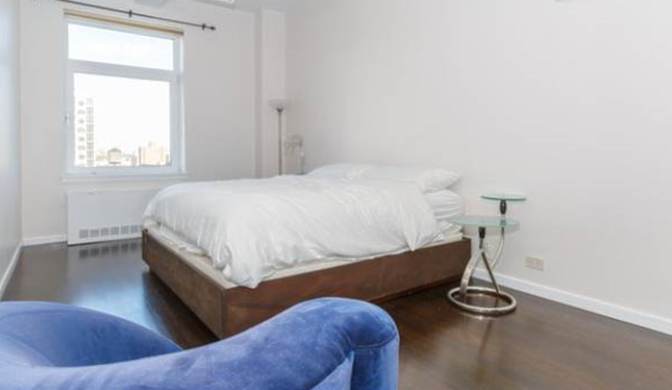 Carole's room