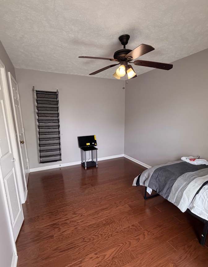 Deserve LLC's room