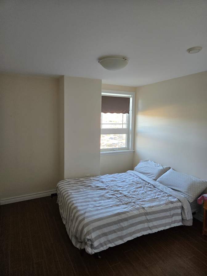 Steve's room