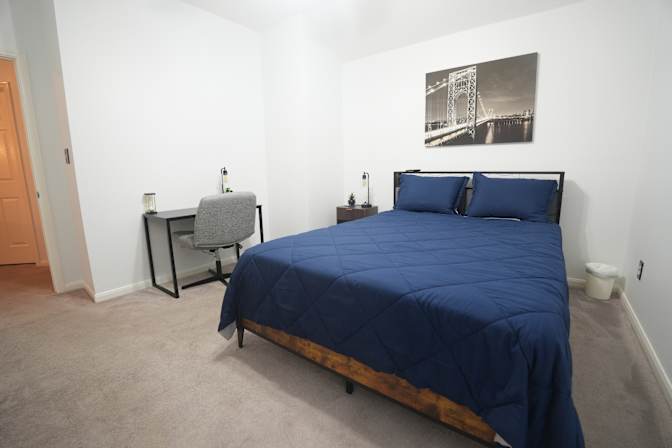 Brandon Puente's room