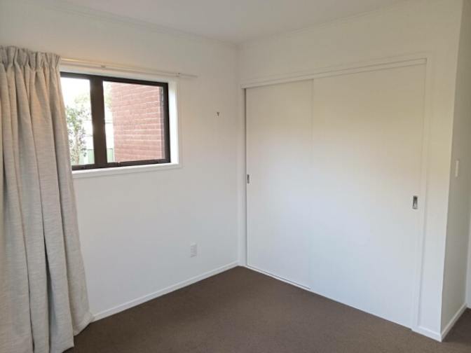 Lee's room