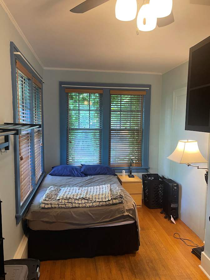 Robert T Nosse's room