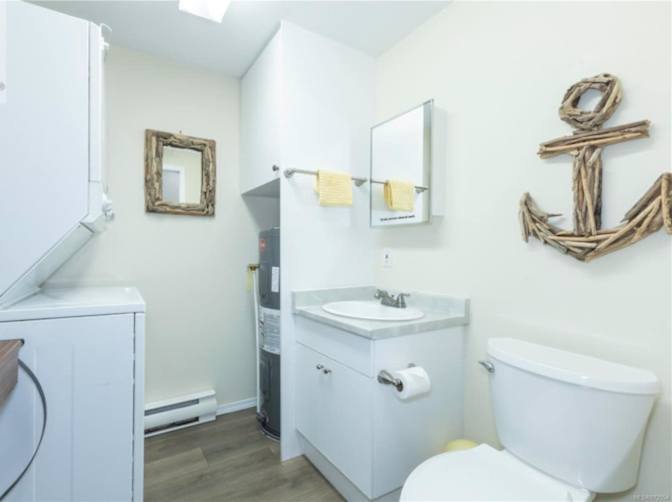 Jennifer's room