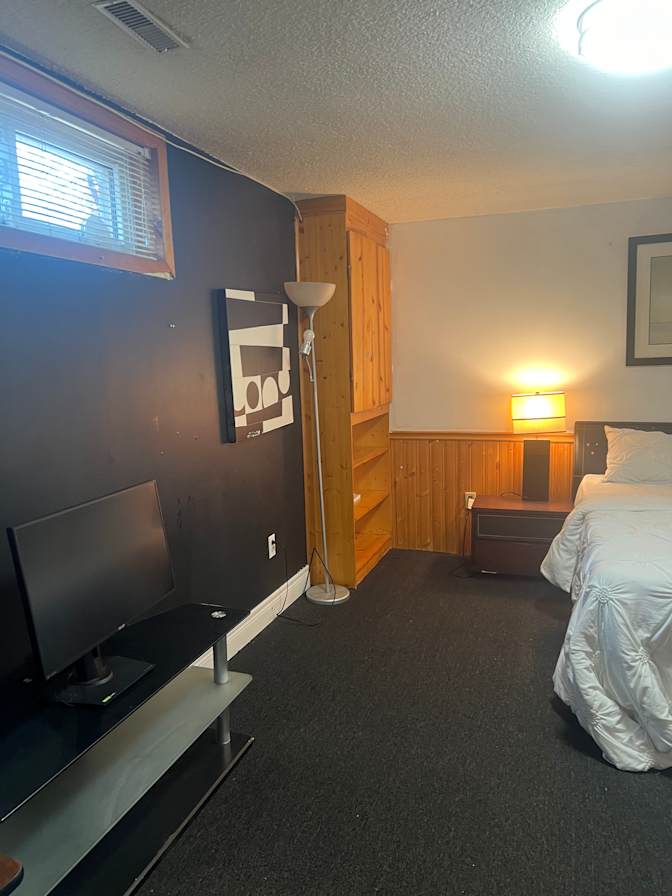 Gina's room