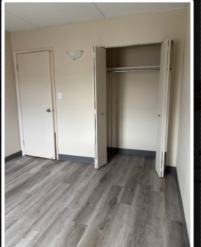 joyful's room