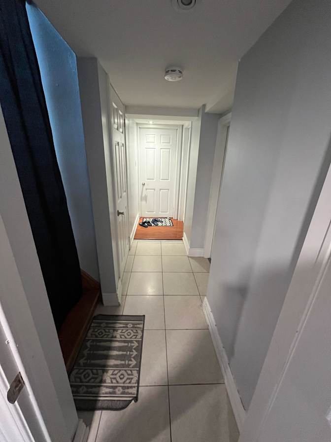 Munzerin Qureshi's room