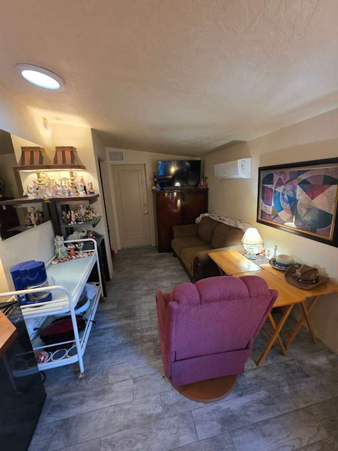 Kenneth's room