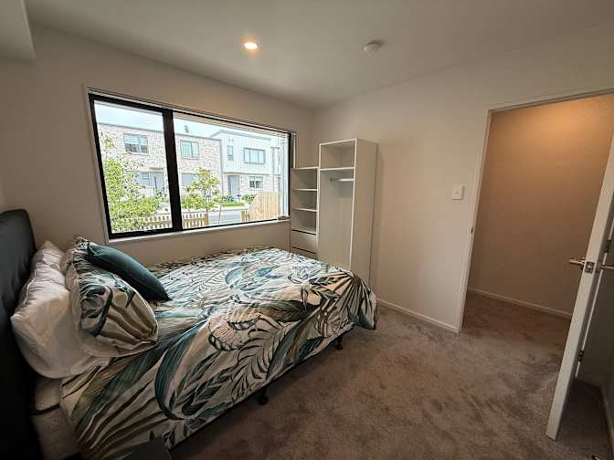 Sandra's room