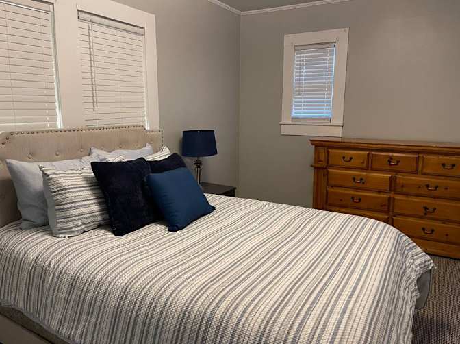 Eva's room