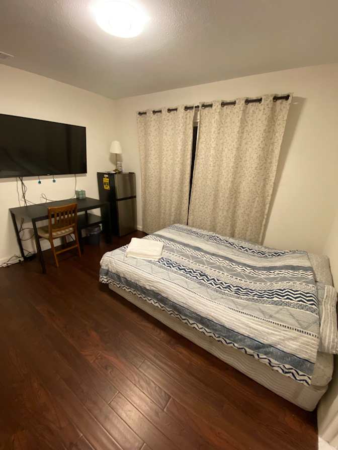 Li's room