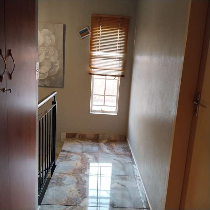 Thuls's room