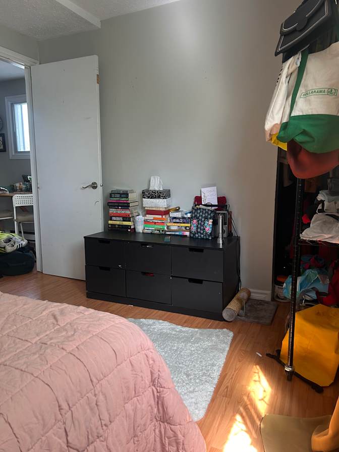 Brit Campbell's room