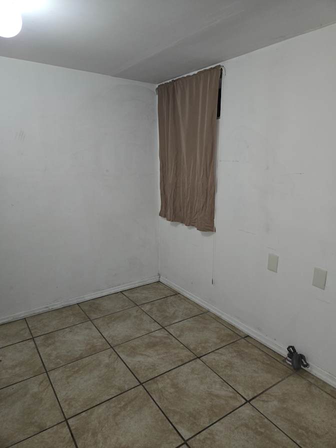 Dina's room