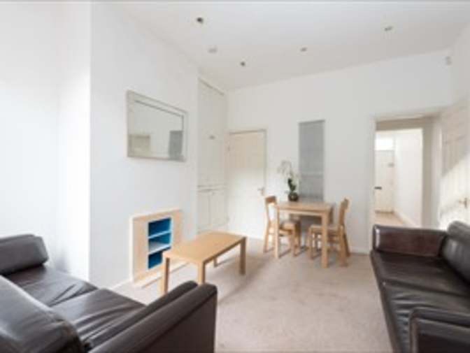 Jayne Anderton's room