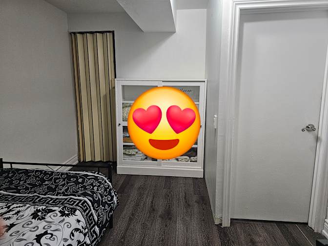 Emelyn's room