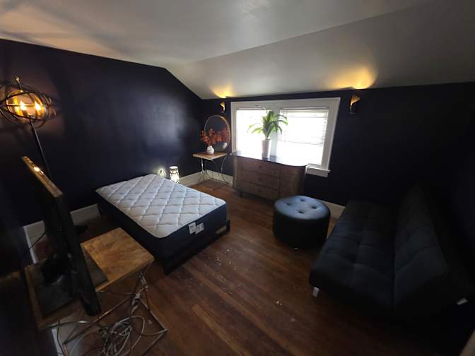 Sa'id's room
