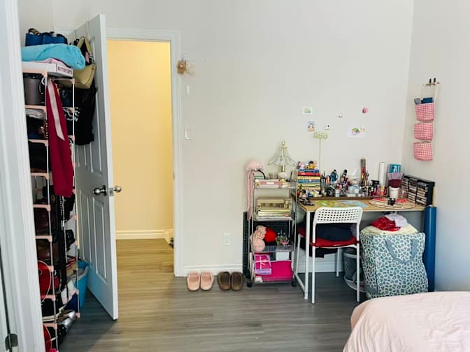 Jayne's room