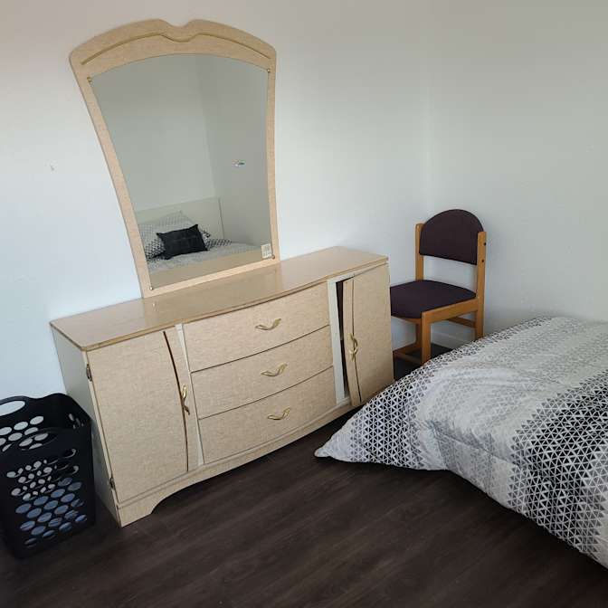 Bee's room