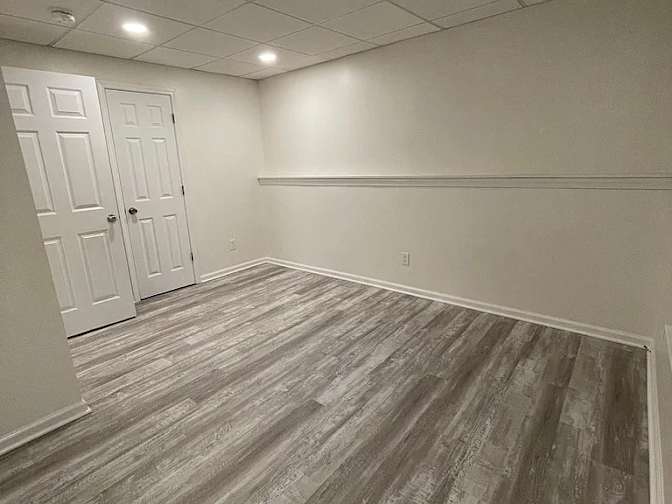 Kenny's room