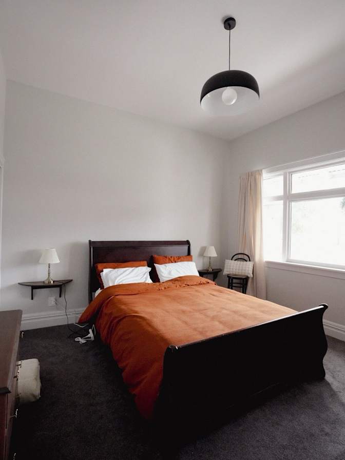 Thuy's room