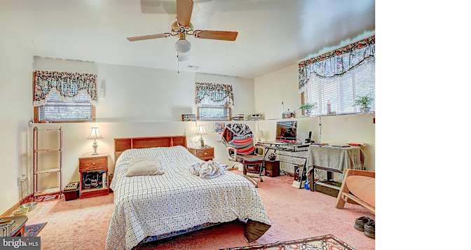 andrew's room