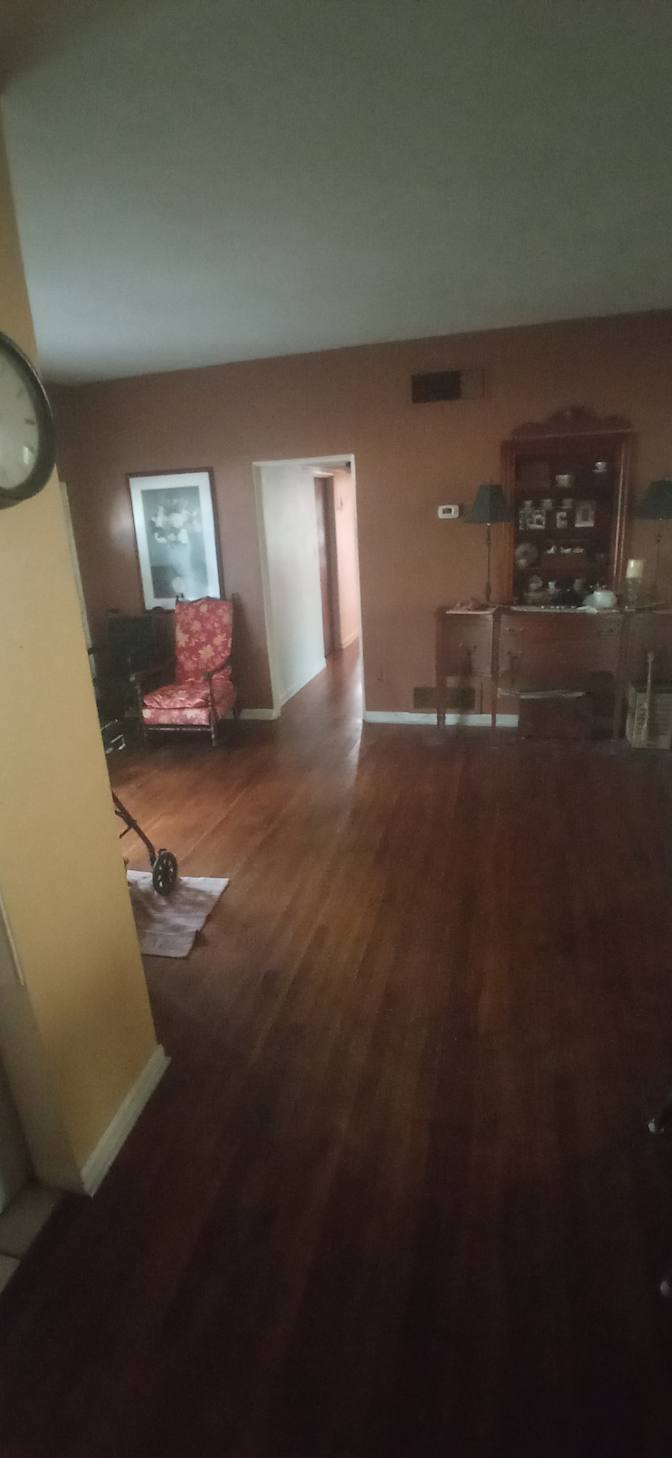 ken's room