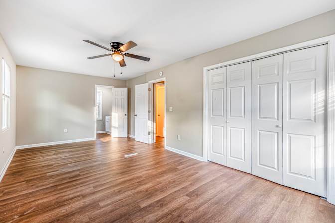 lifedoorrentals's room