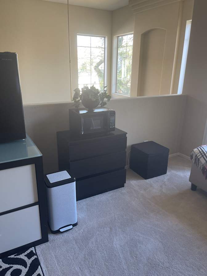 SANDRA METTER's room