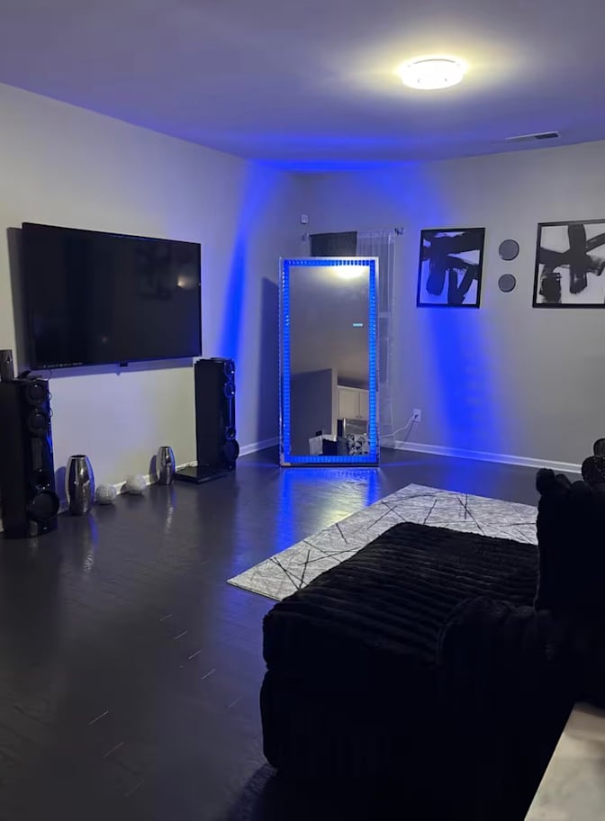 Krystal's room