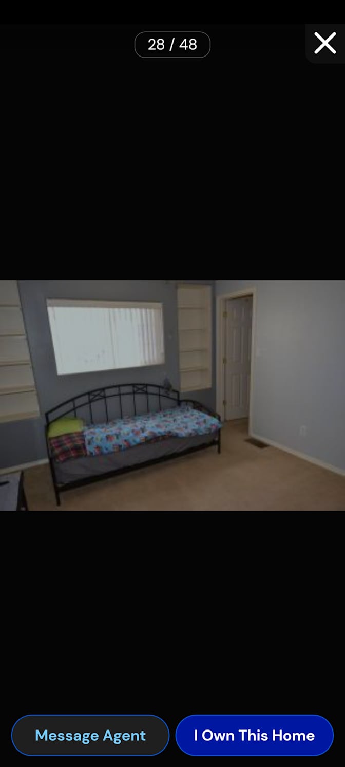 Micaela M Martinez's room
