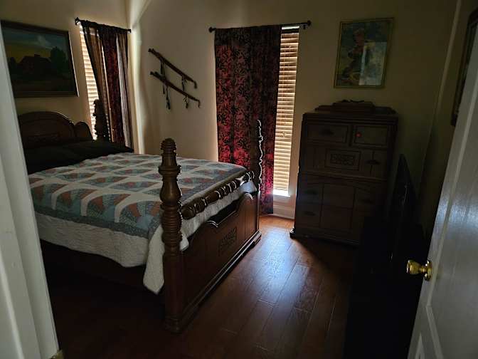 Greg Bowman's room