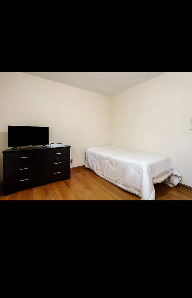 Marisol's room