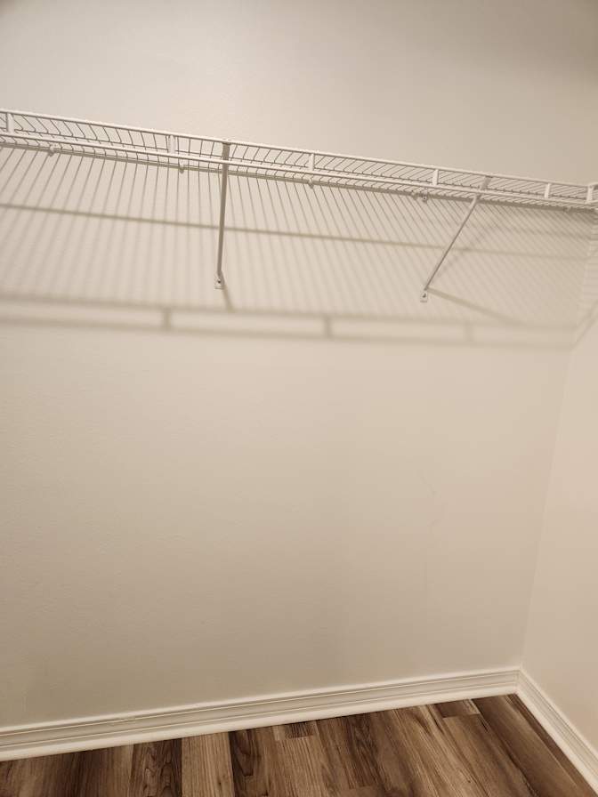 Robin Aviles's room