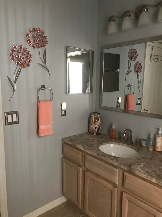 Gail's room