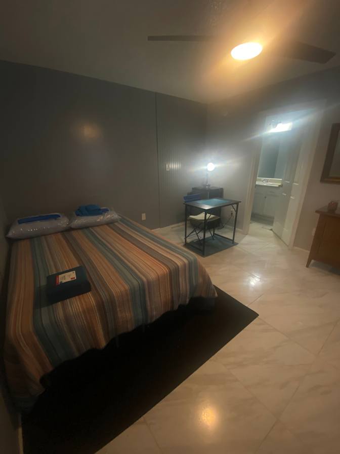 Colombian queen's room