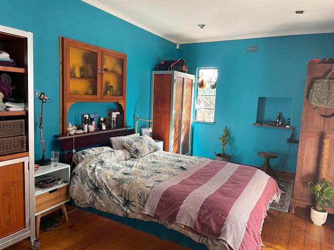 Dino's room