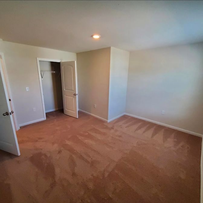 Alcove Rooms's room