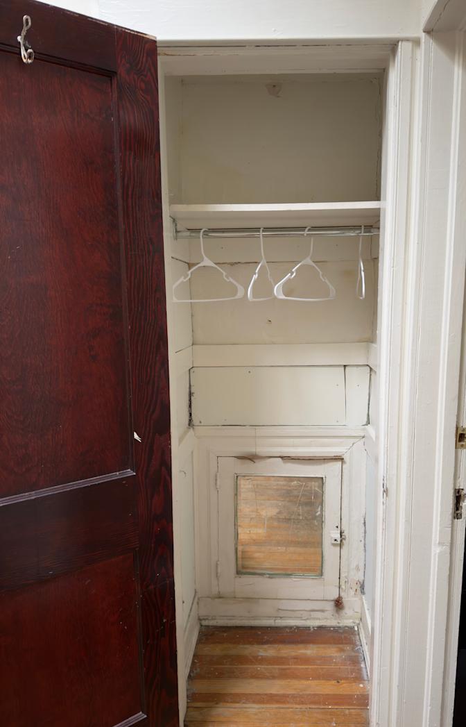 Ismayil's room