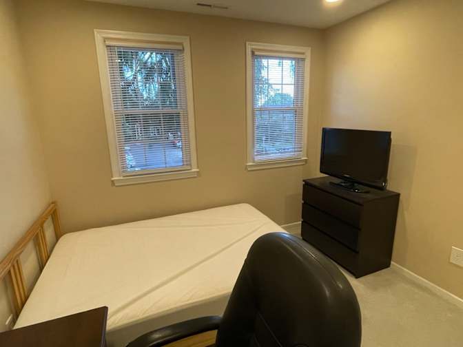 Al's room