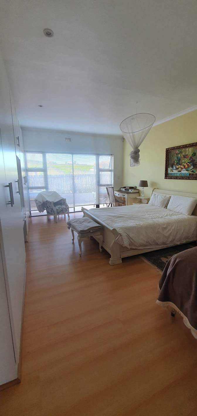 Amanda's room