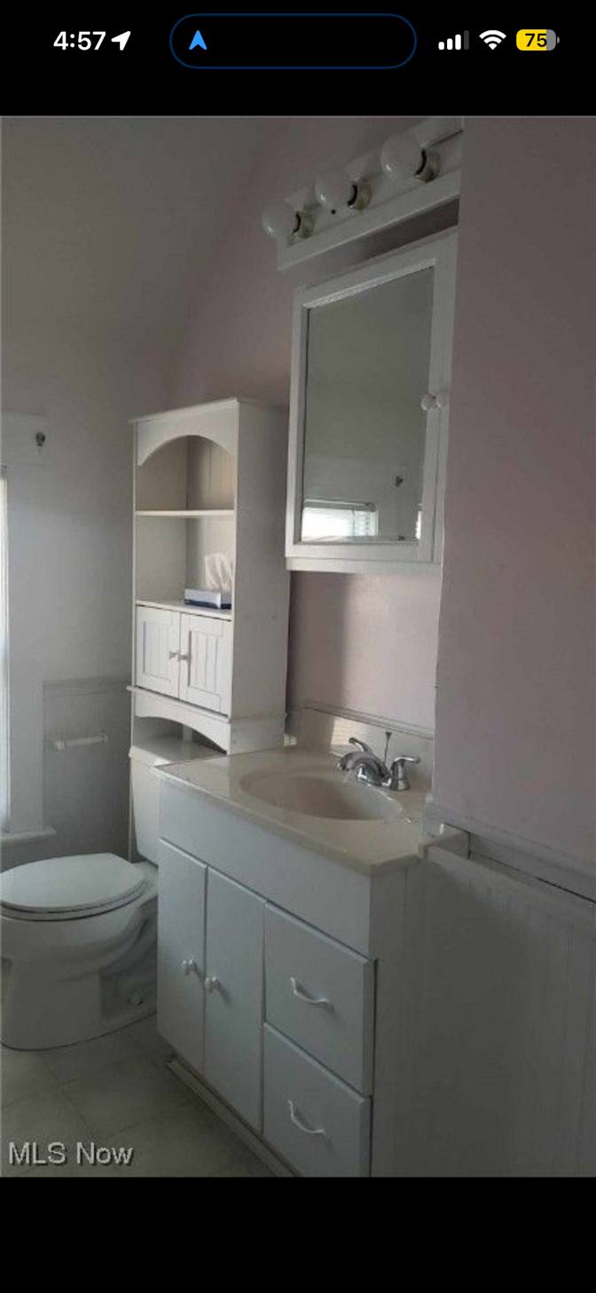 Mina's room