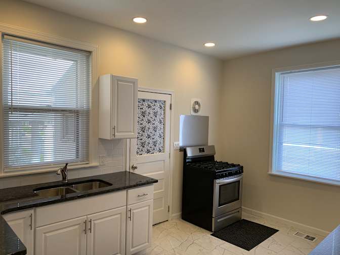 Tabates Associates LLC's room