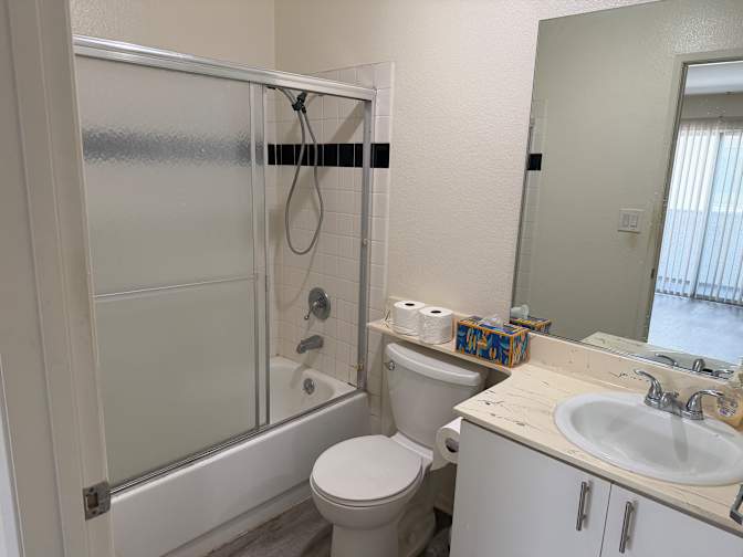 Michael Lee's room